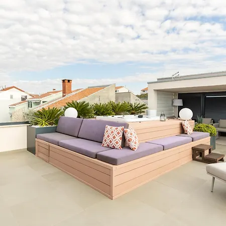 Luxury Daniela Appartamento *